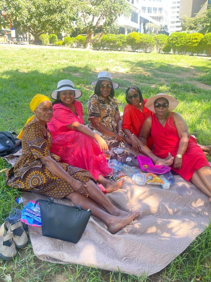 VALENTINES DAY PICNIC